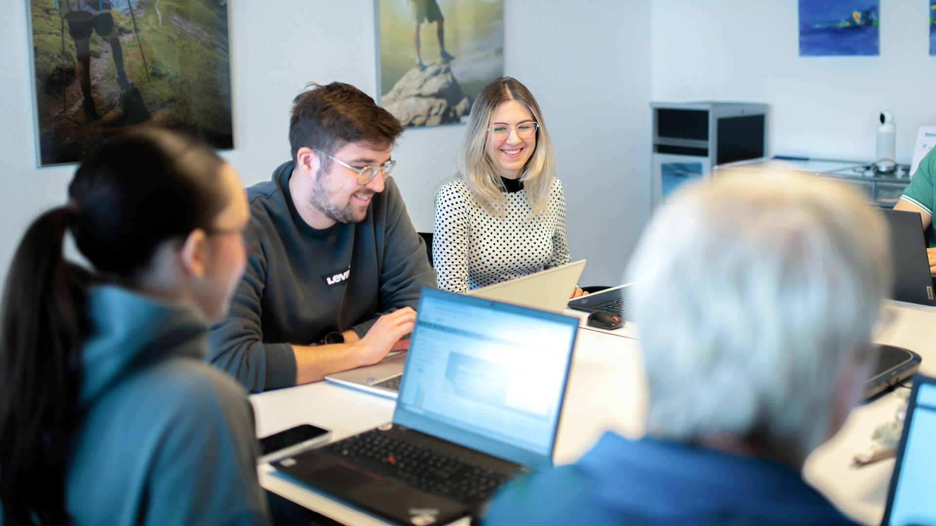 Deine Karriere bei Boss Info