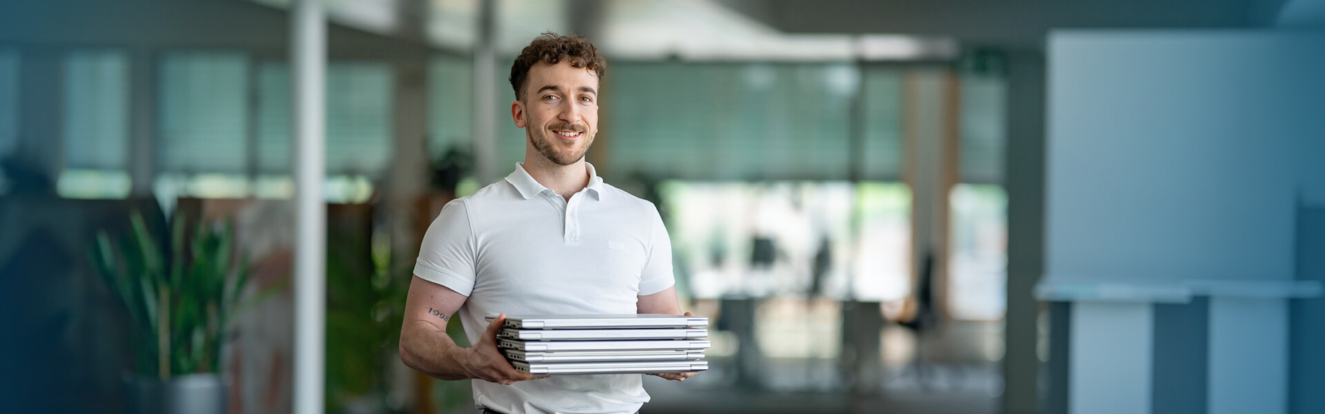 Auspacken. Einschalten. Loslegen. So einfach ist bossWorkplace