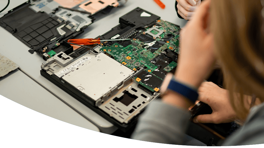 Zukunftstag 2025 bei Boss Info: Spannender Einblick in die Welt der IT